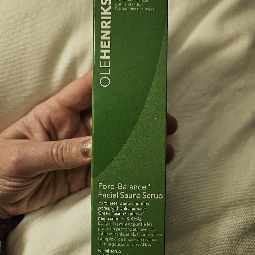 Ole Henriksen Facial Sauna Scrub